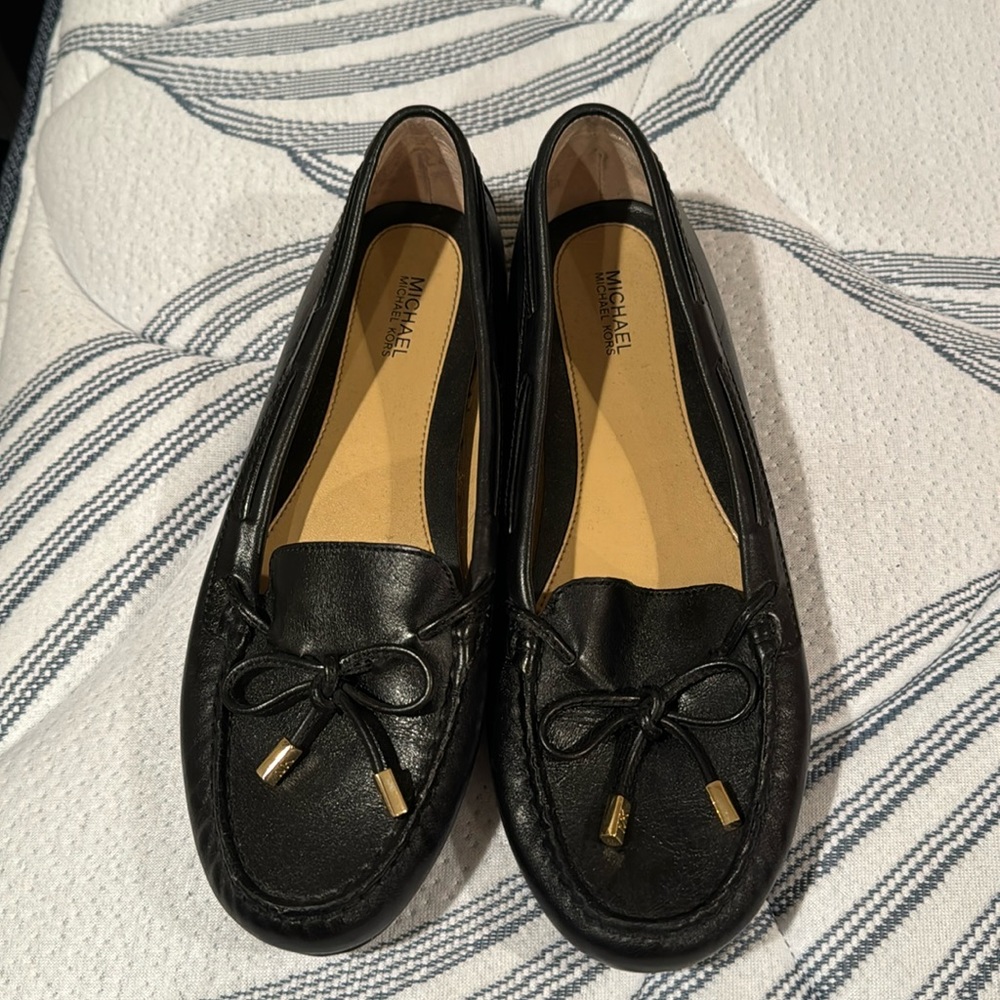 Micheal kors loafers